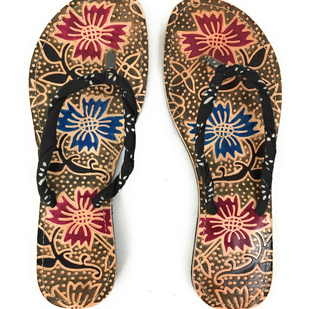 NEW - Leather Flip Flops Sandals